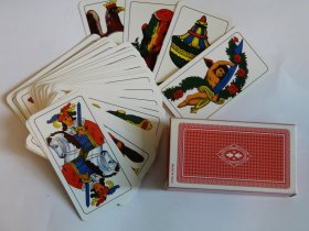 Una baraja de cartas Piacenza. - WOODNS