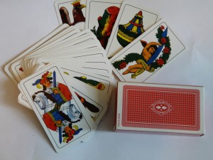 Un jeu de cartes Piacenza. - WOODNS